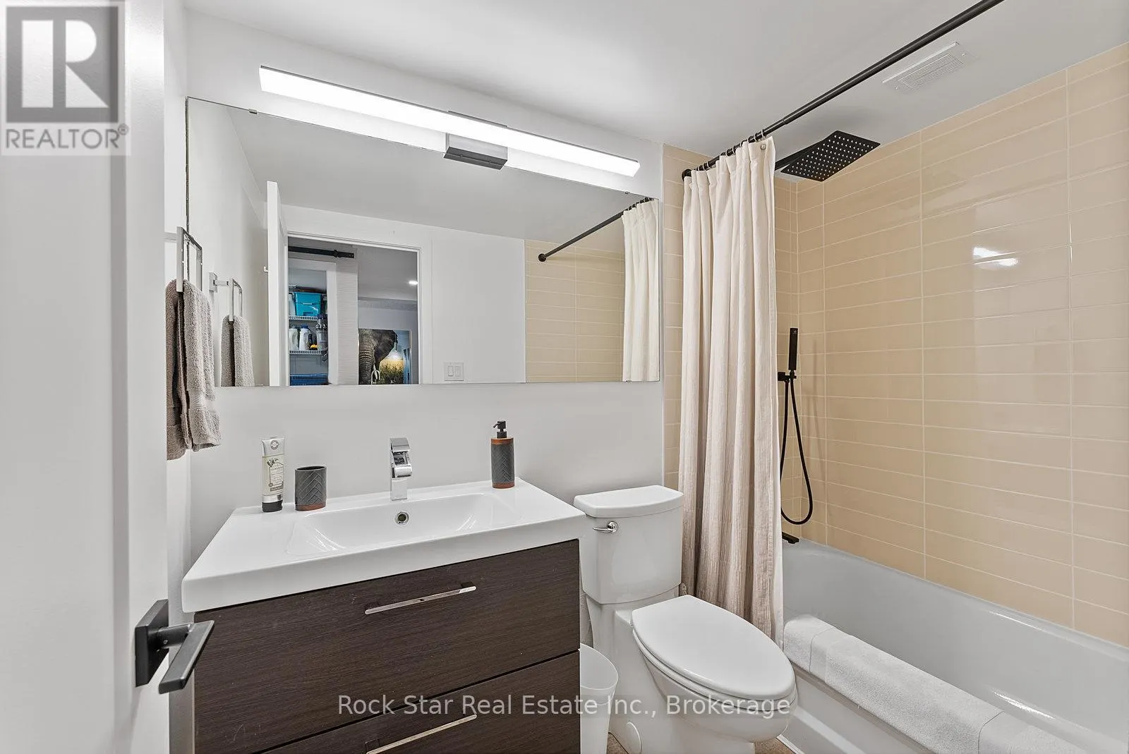 1305 - 270 SCARLETT ROAD, #1305