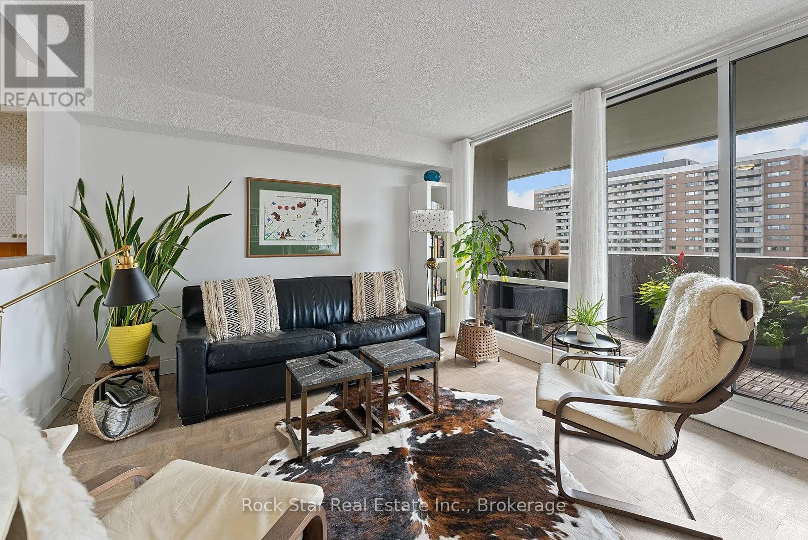 1305 - 270 SCARLETT ROAD, #1305