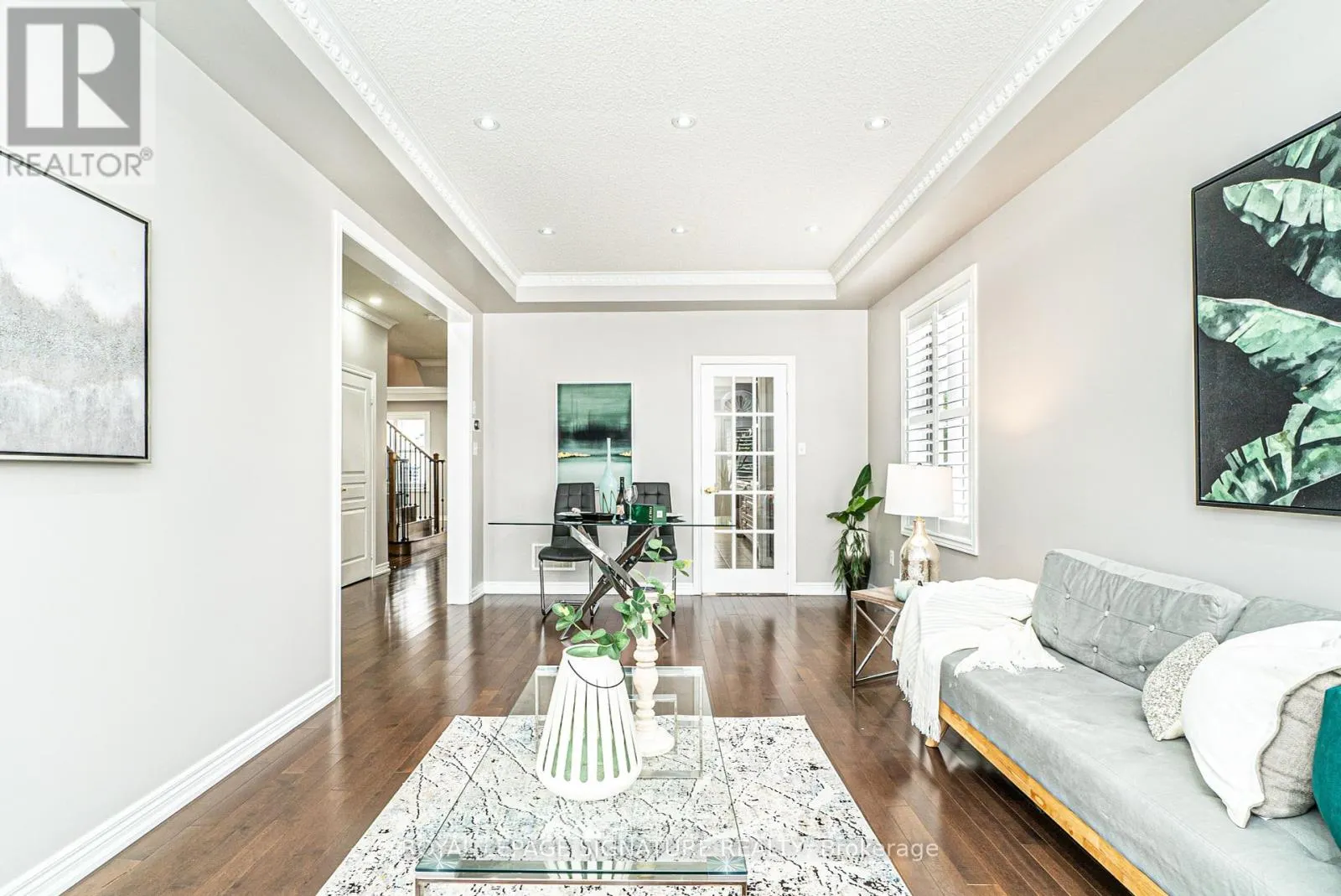 4 RIPPLE STREET