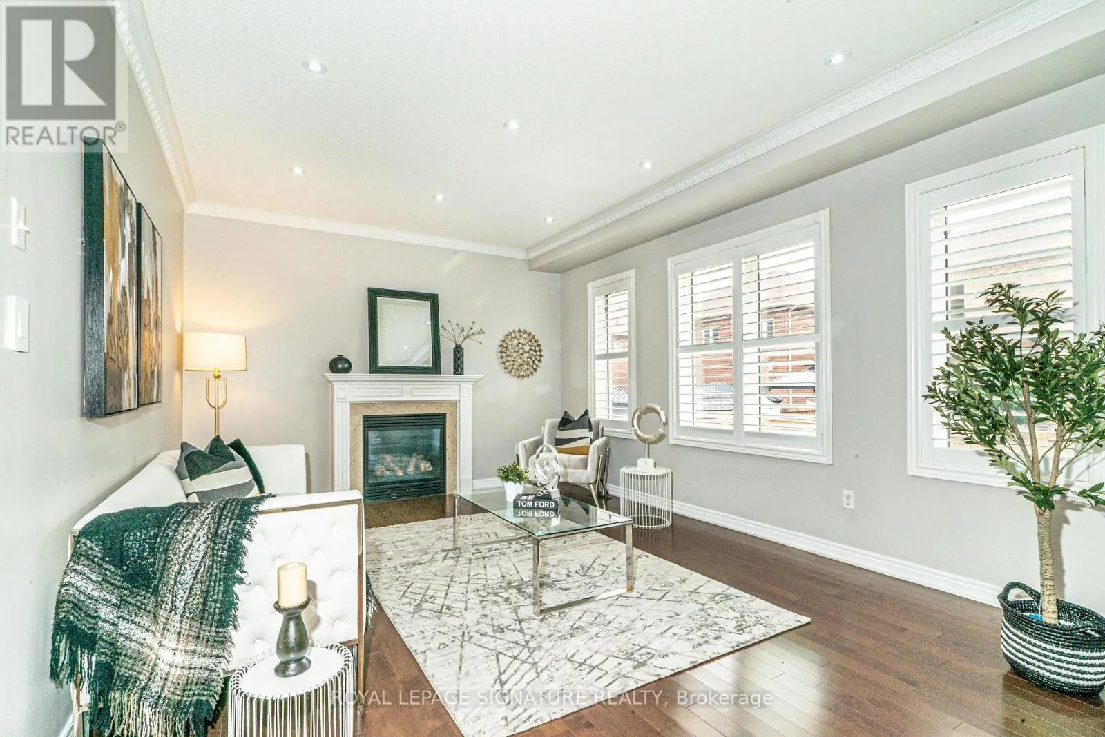 4 RIPPLE STREET