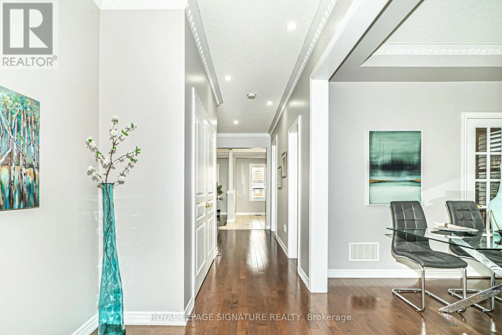 4 RIPPLE STREET