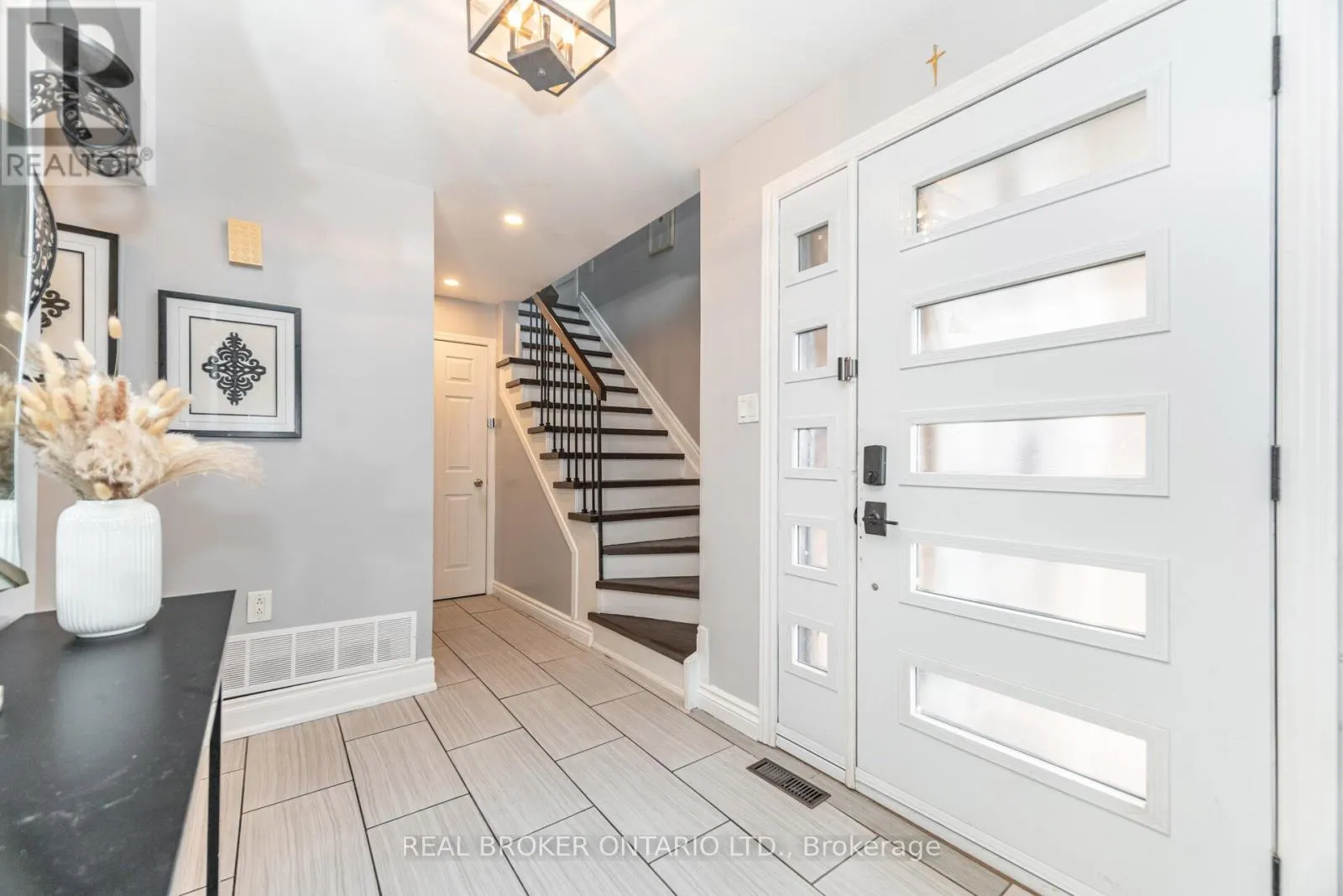 11 PIERPONT PLACE