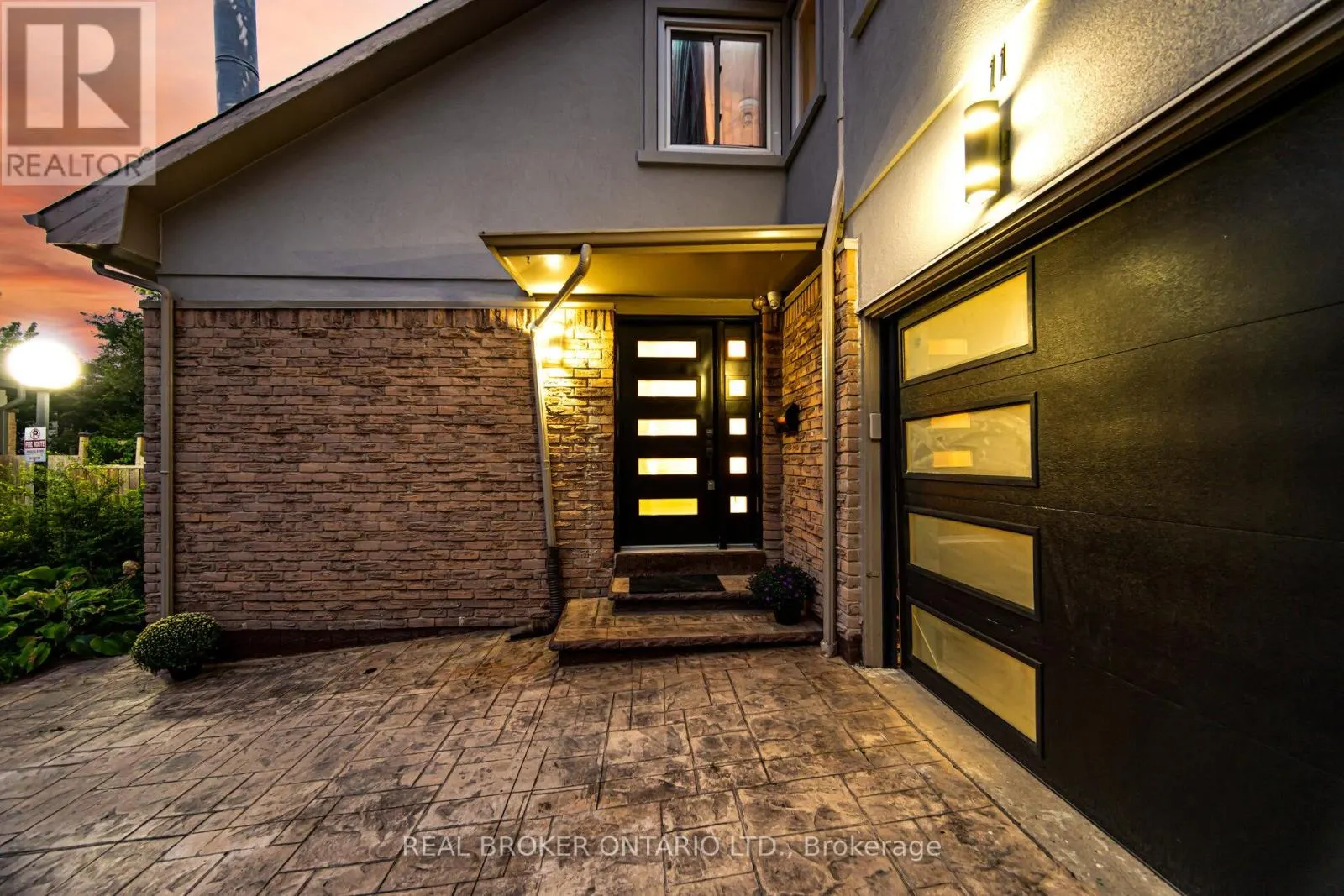 11 PIERPONT PLACE