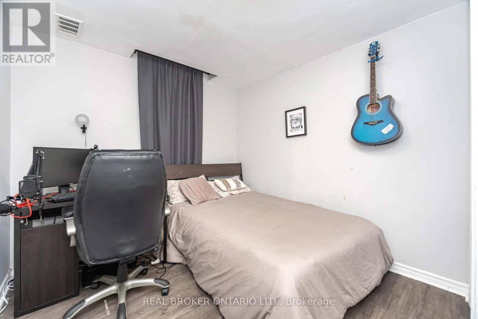 11 PIERPONT PLACE