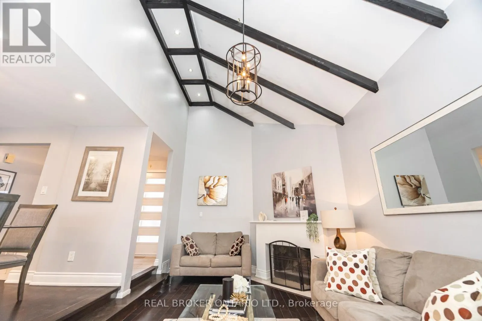 11 PIERPONT PLACE