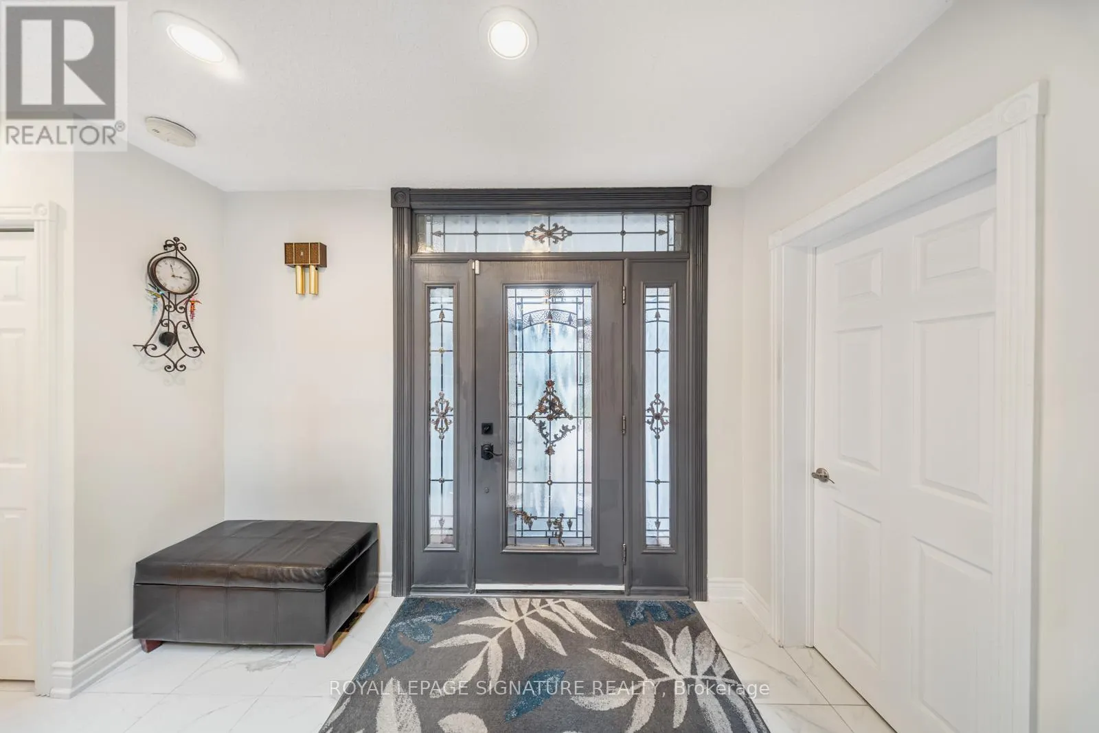 63 COLLINGDALE ROAD