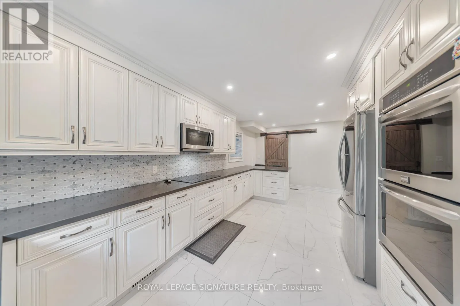 63 COLLINGDALE ROAD
