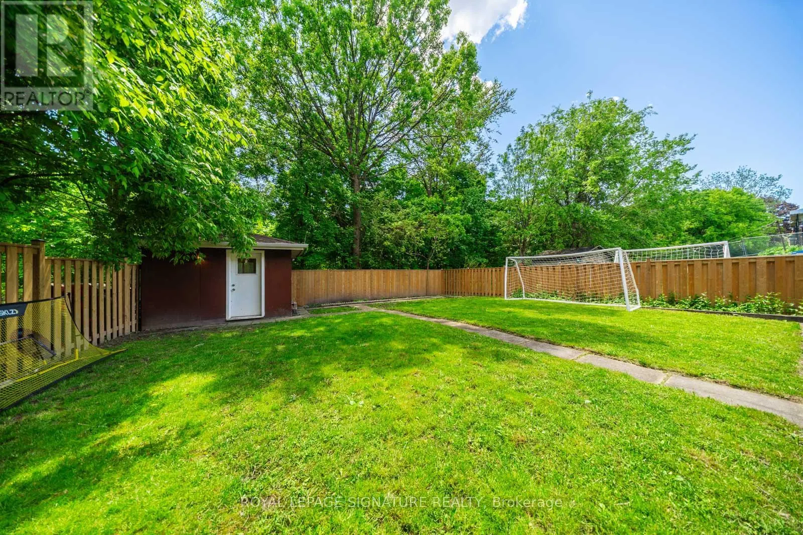 63 COLLINGDALE ROAD