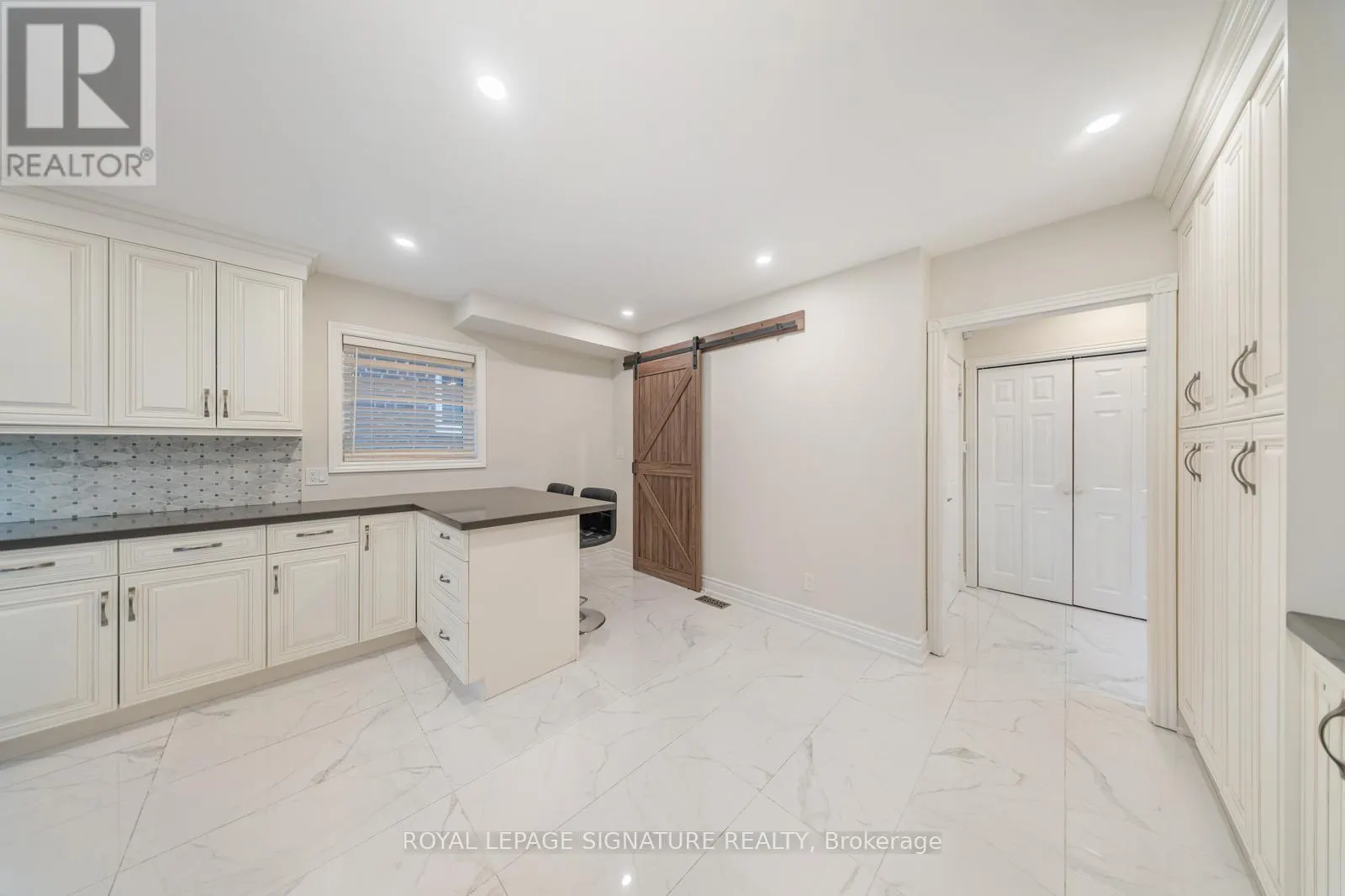 63 COLLINGDALE ROAD