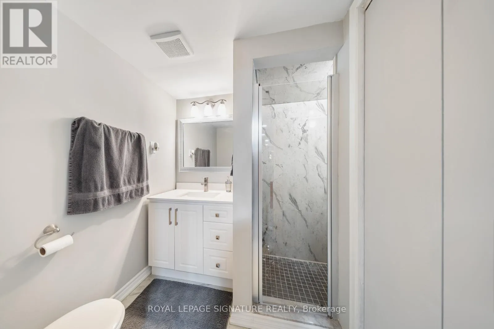 63 COLLINGDALE ROAD
