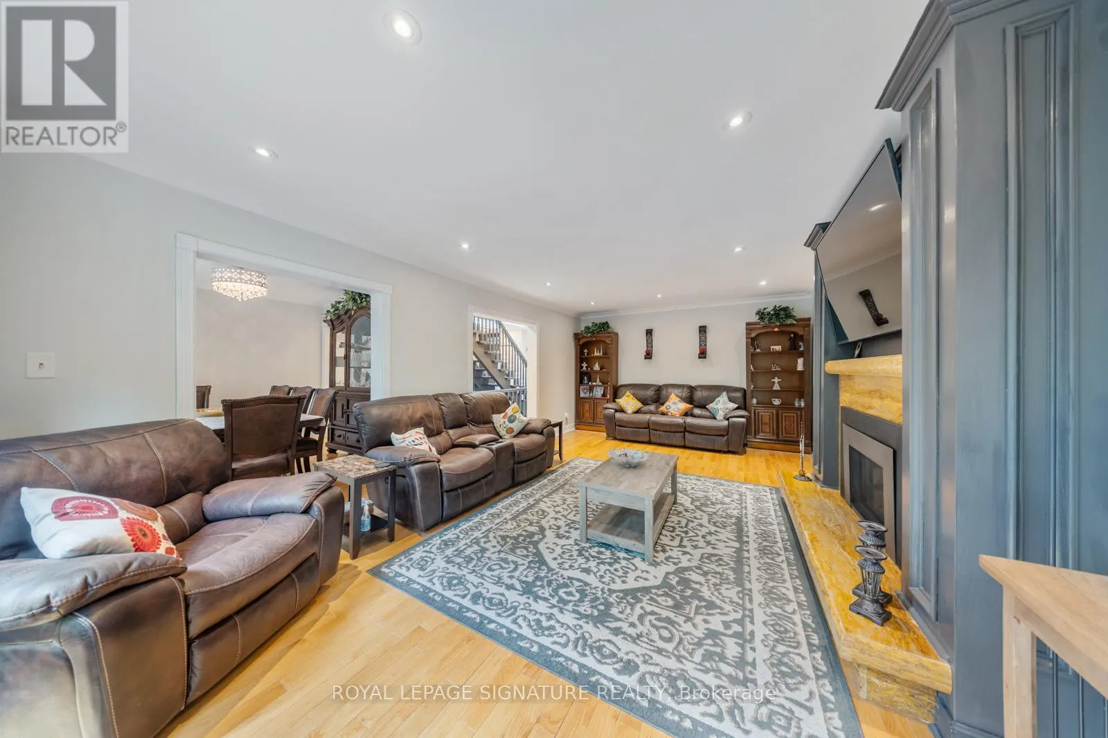 63 COLLINGDALE ROAD