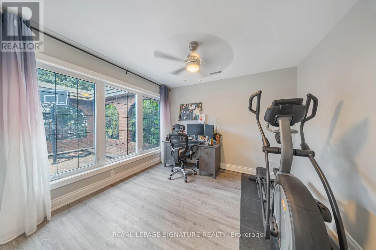 63 COLLINGDALE ROAD