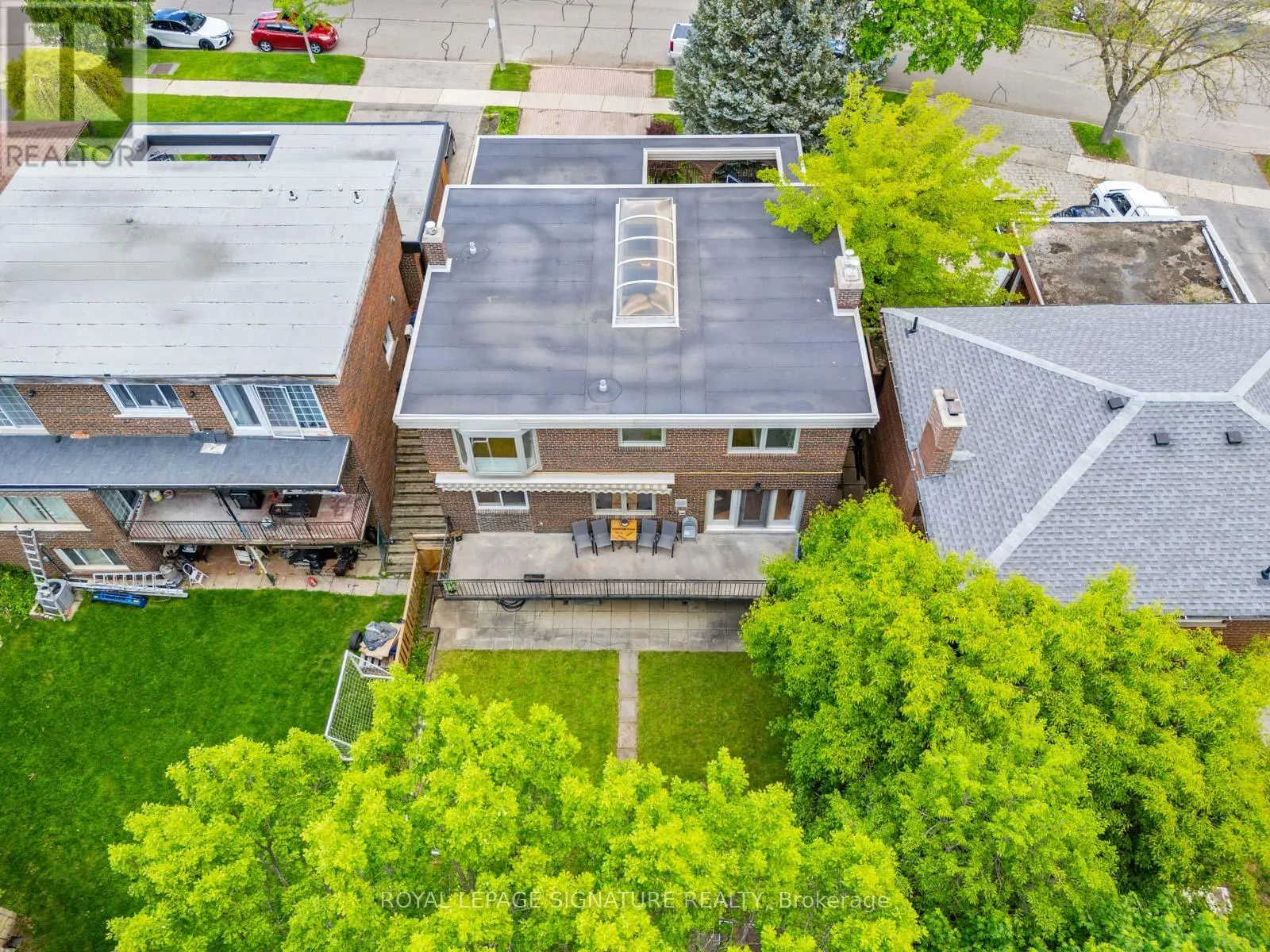 63 COLLINGDALE ROAD