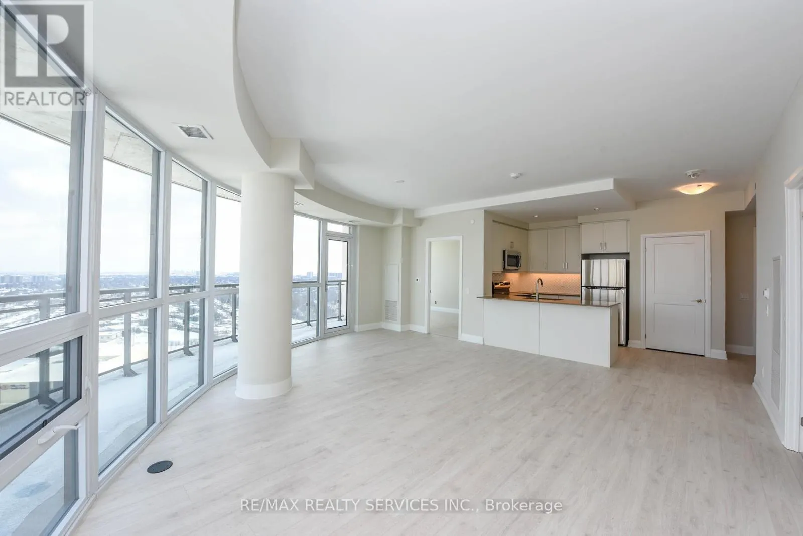 2103 - 15 LYNCH STREET