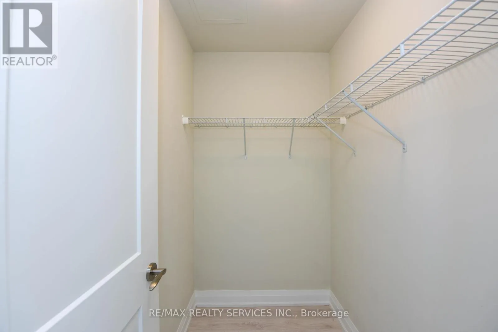 2103 - 15 LYNCH STREET