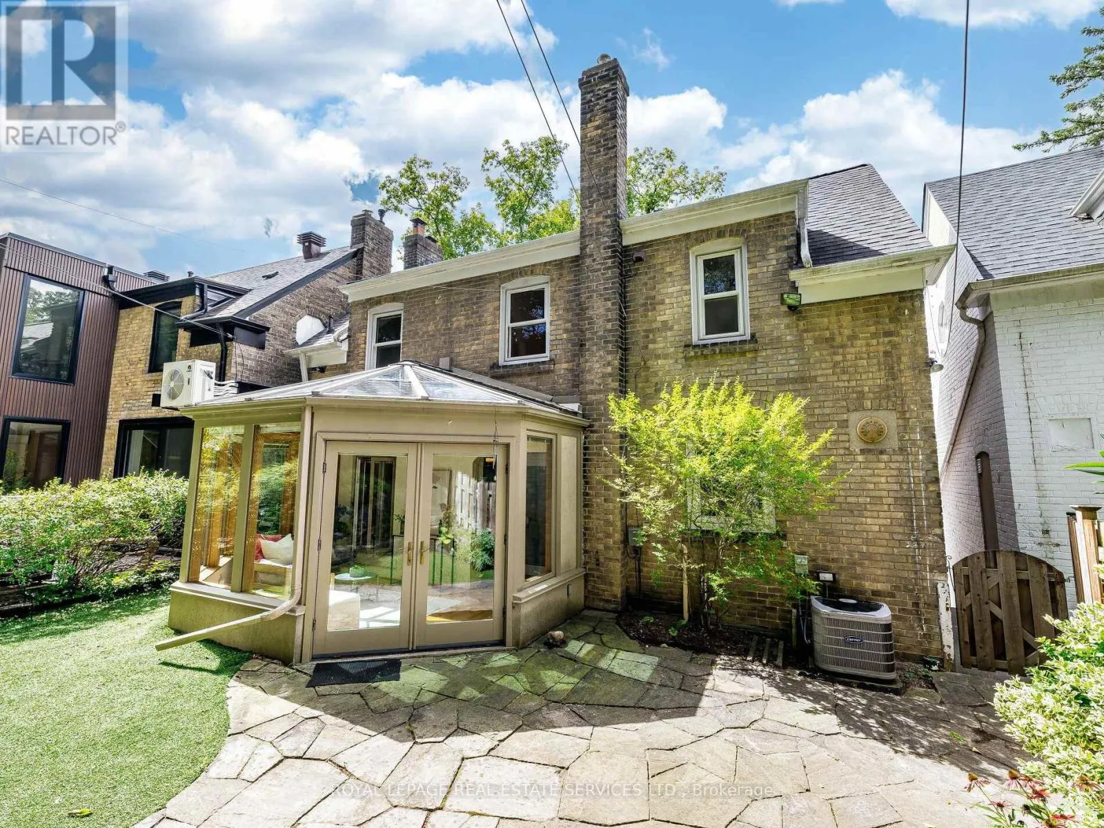 47 RIVERVIEW GARDENS