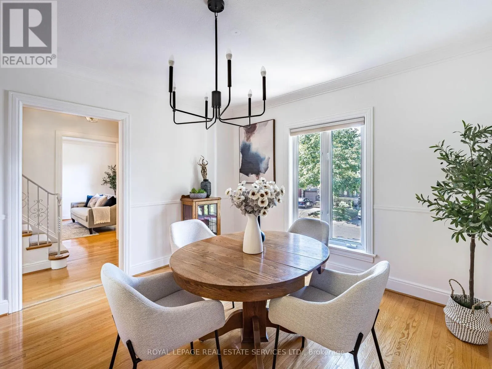 47 RIVERVIEW GARDENS