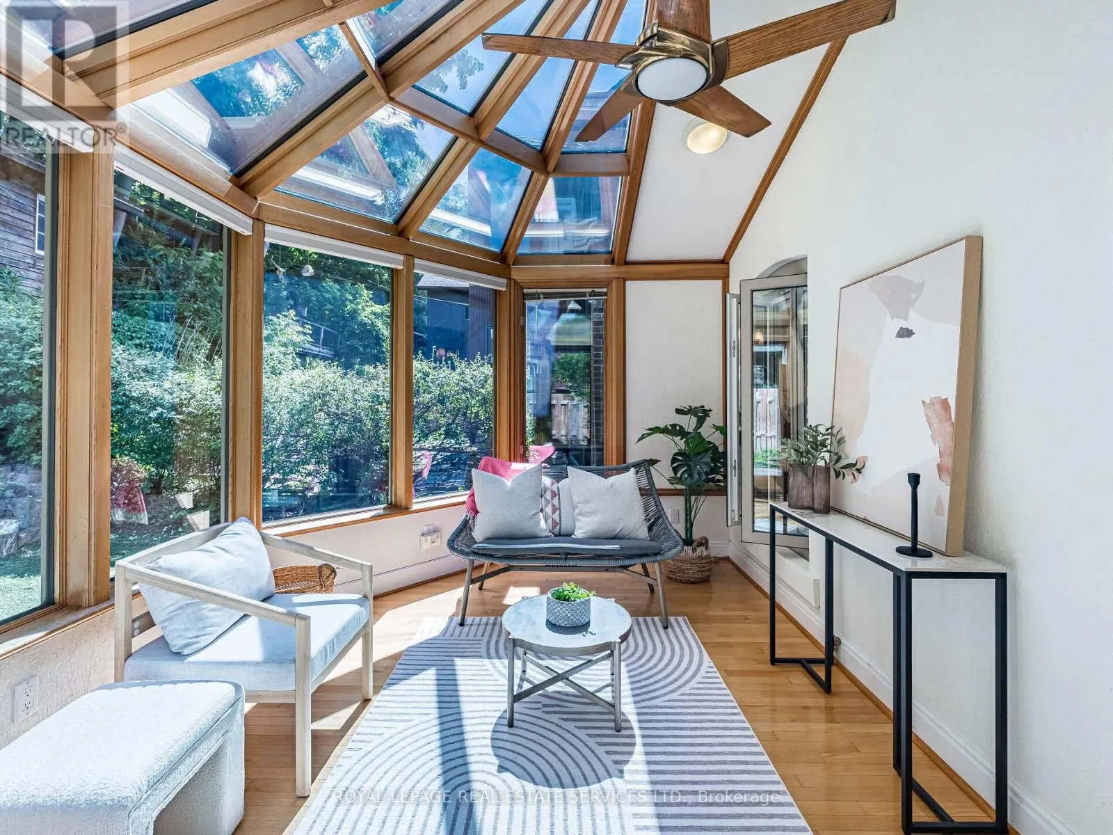 47 RIVERVIEW GARDENS