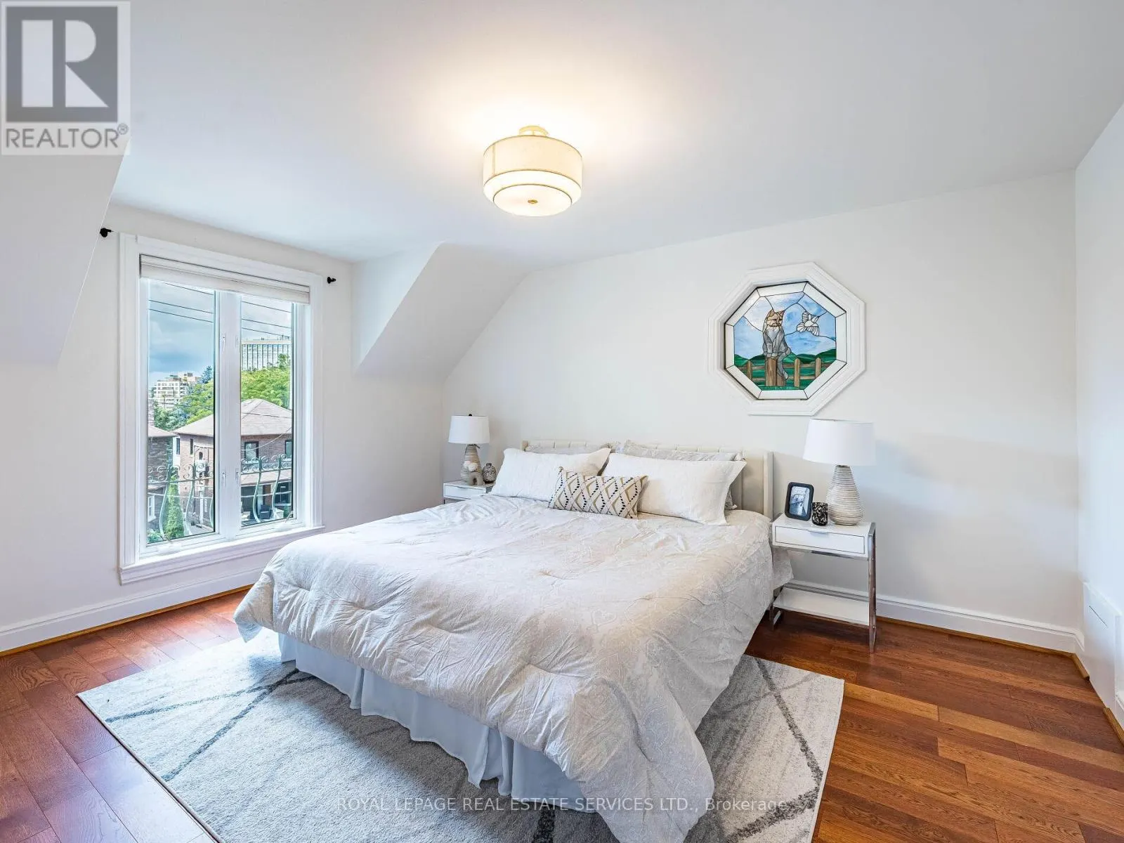 47 RIVERVIEW GARDENS