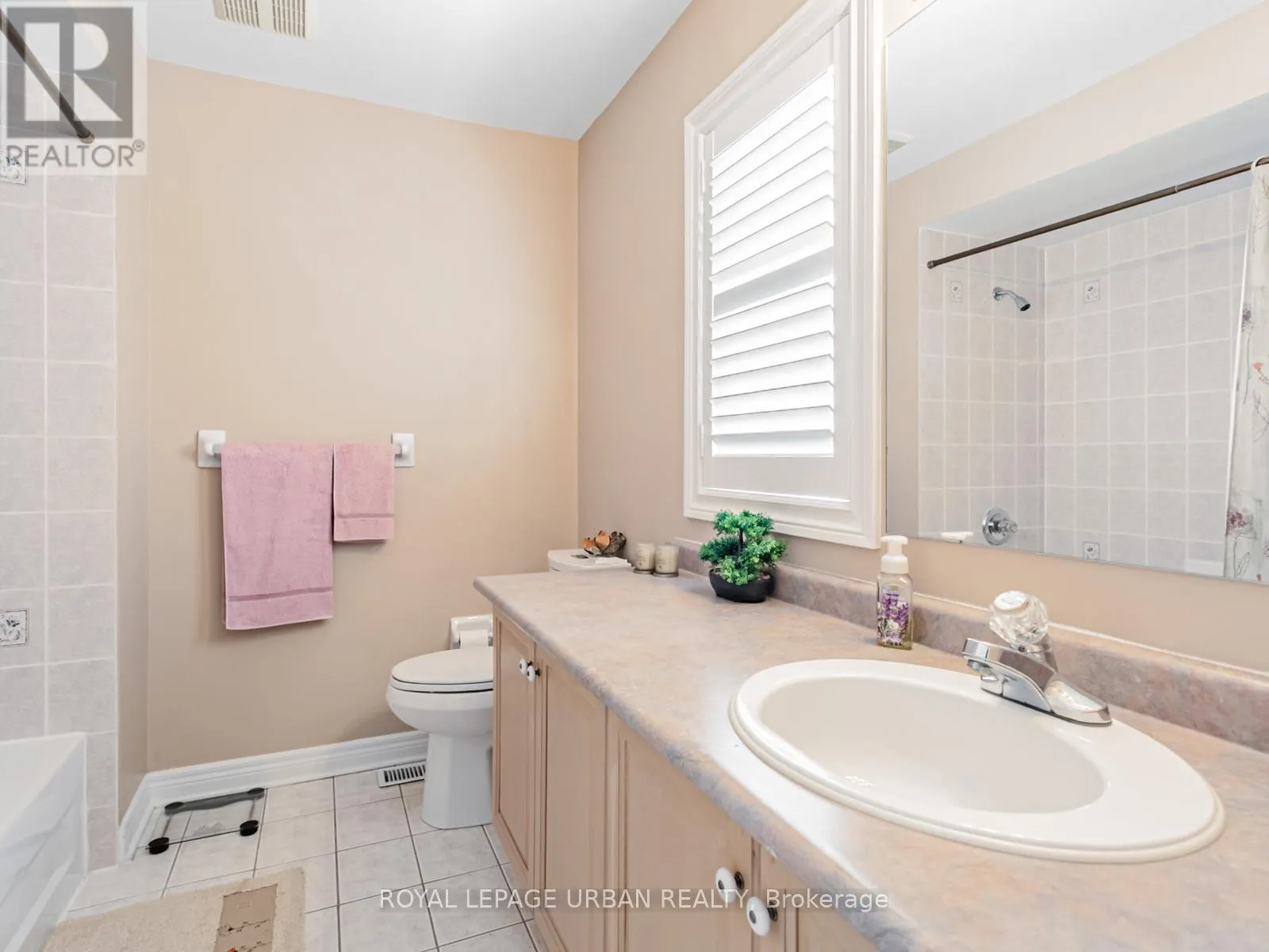 111 - 5662 GLEN ERIN DRIVE
