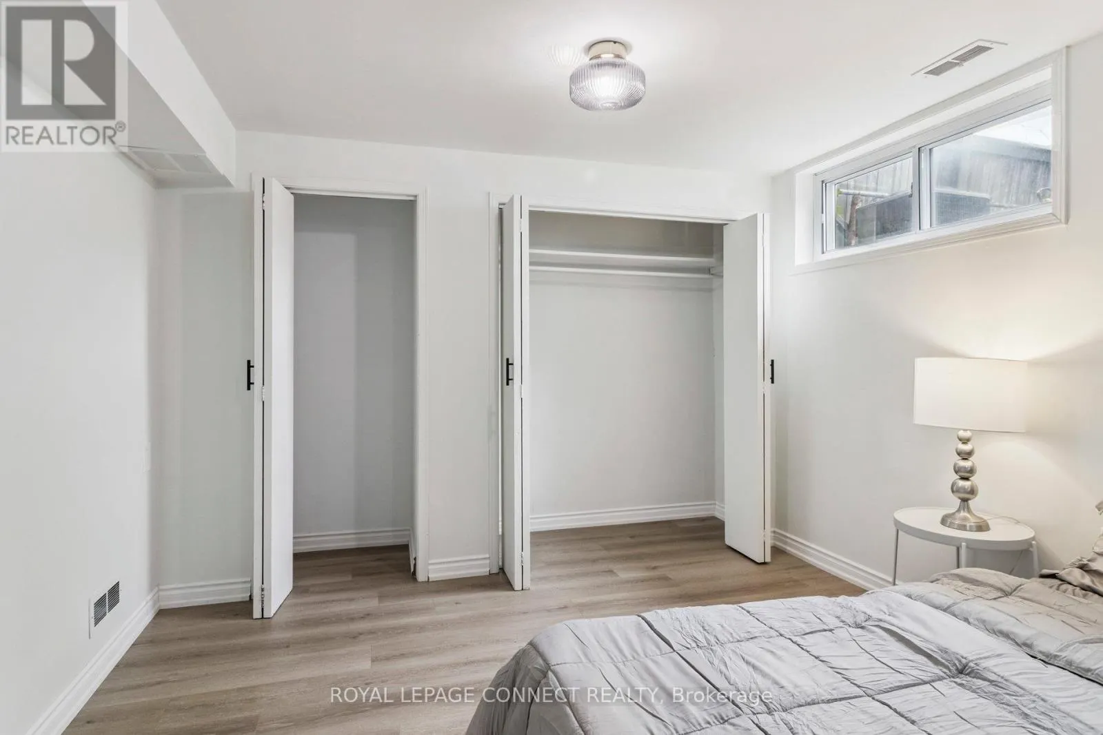 27 CHARRINGTON CRESCENT