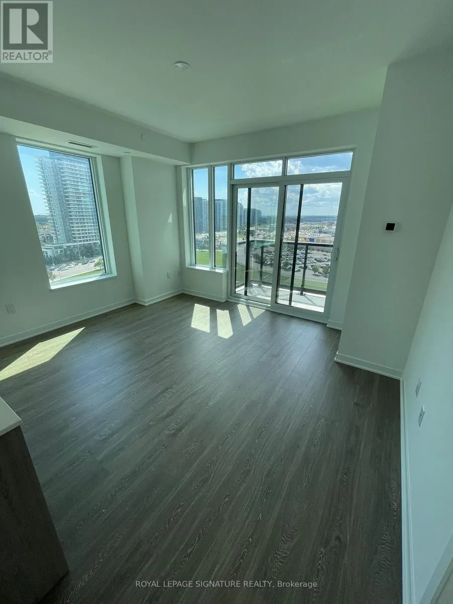 1304 - 2495 EGLINTON AVENUE