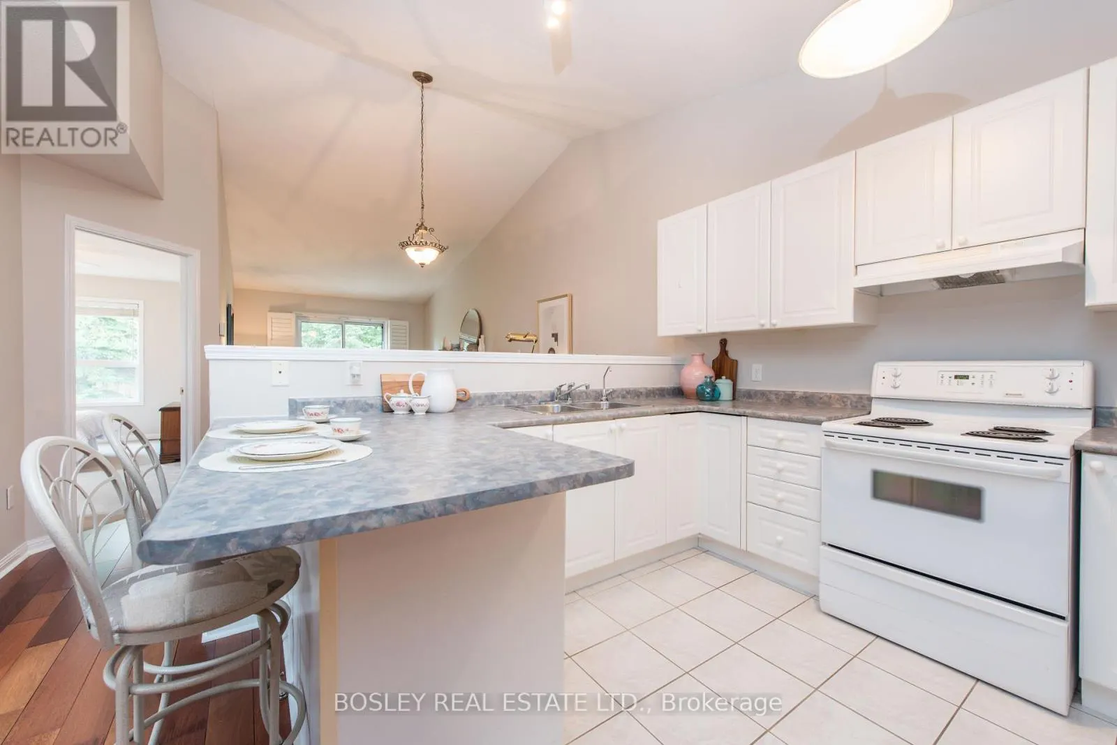 41 ATWOOD AVENUE