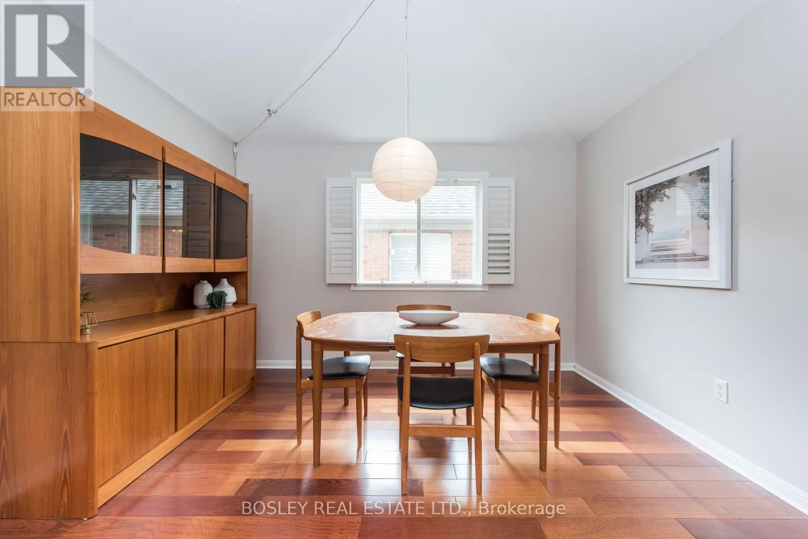 41 ATWOOD AVENUE
