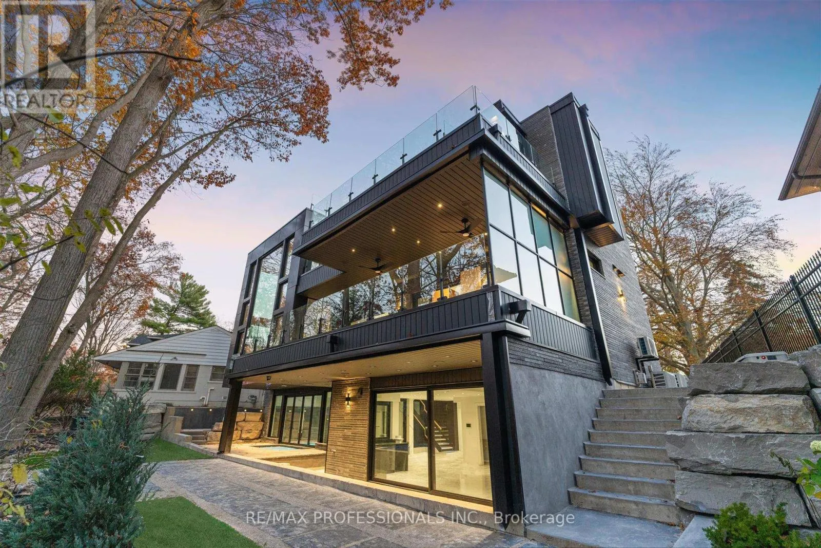 91 VALECREST DRIVE