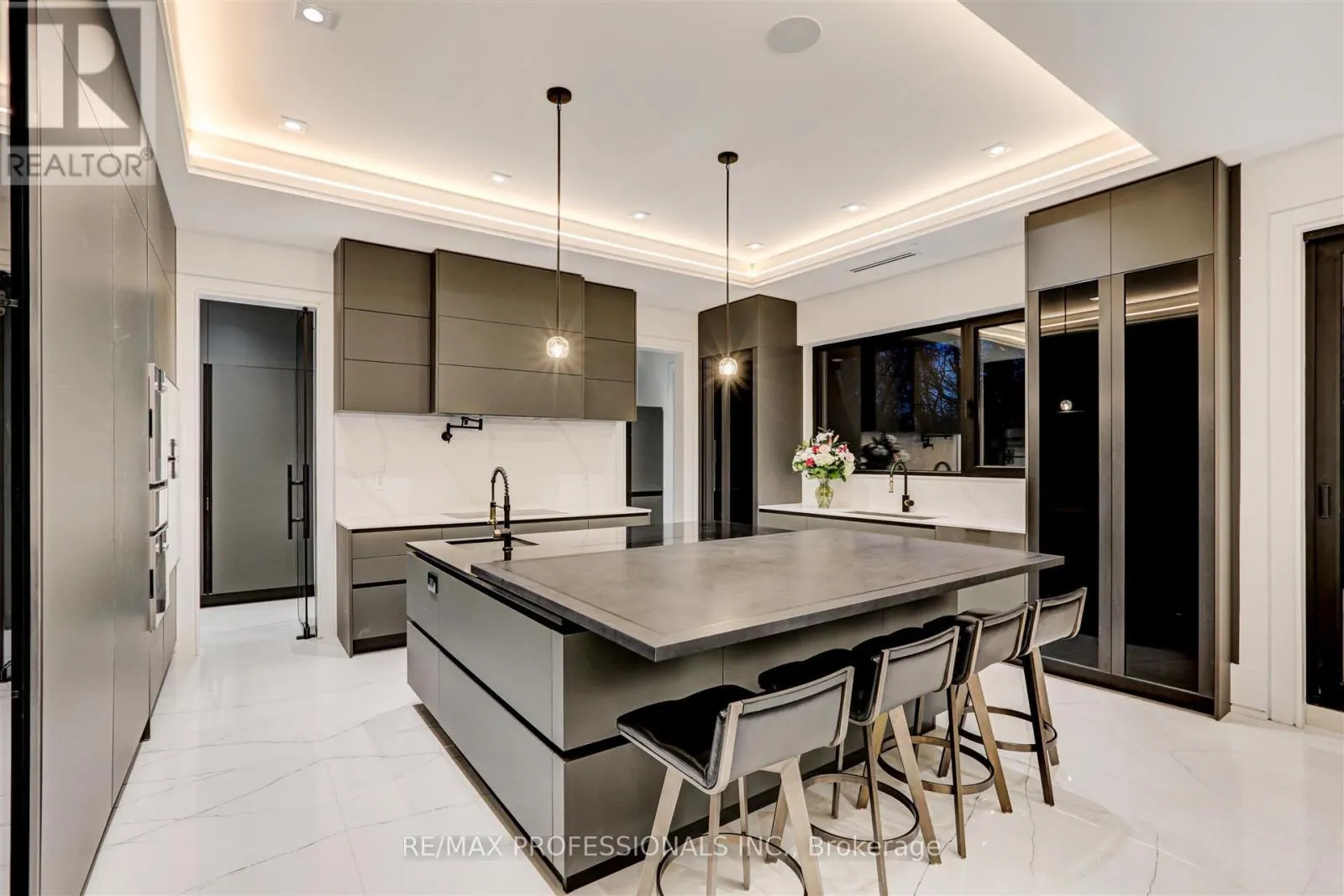 91 VALECREST DRIVE