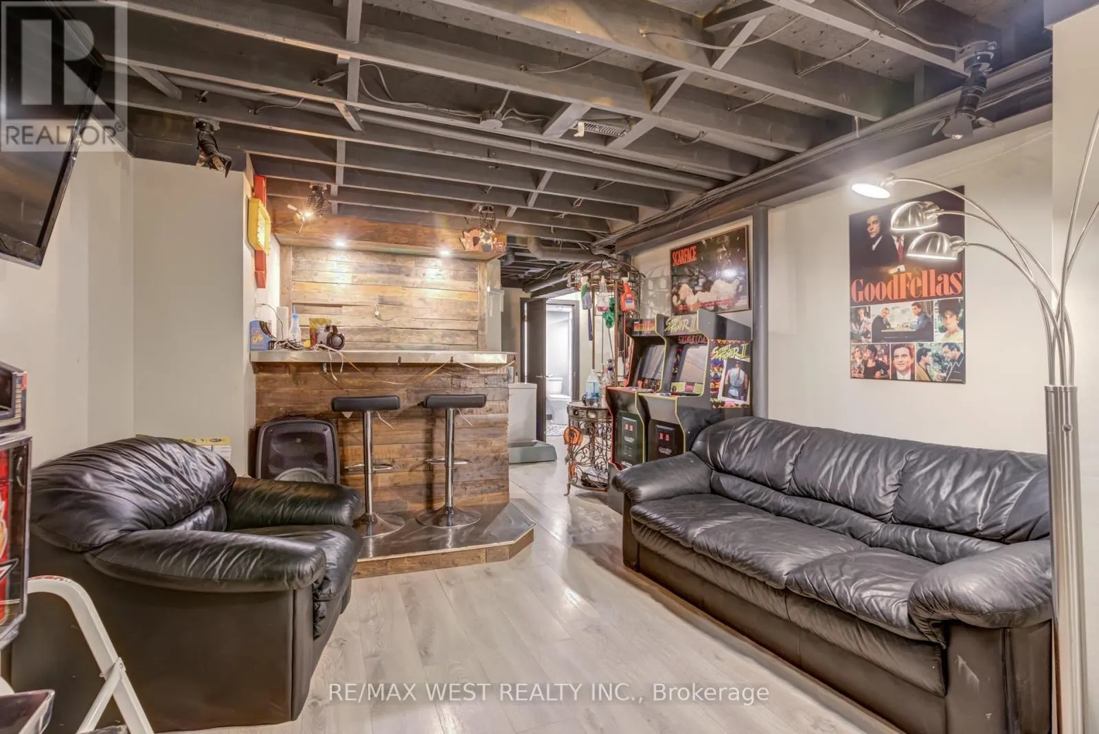 6 MCCREARY TRAIL