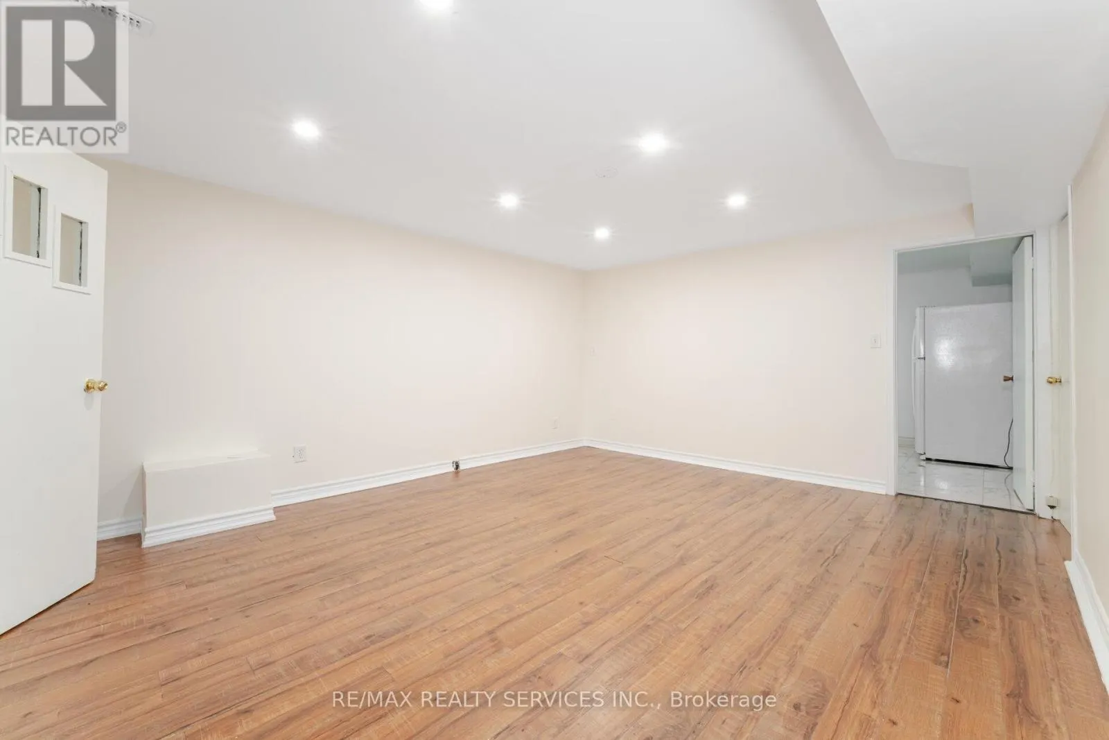 139 RUTHERFORD ROAD N