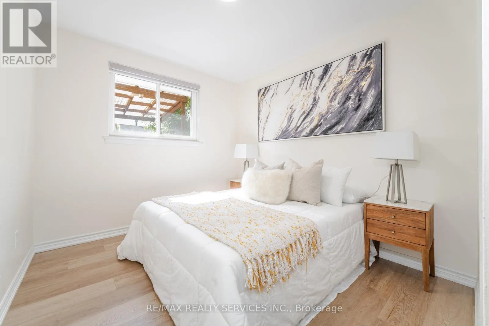 139 RUTHERFORD ROAD N