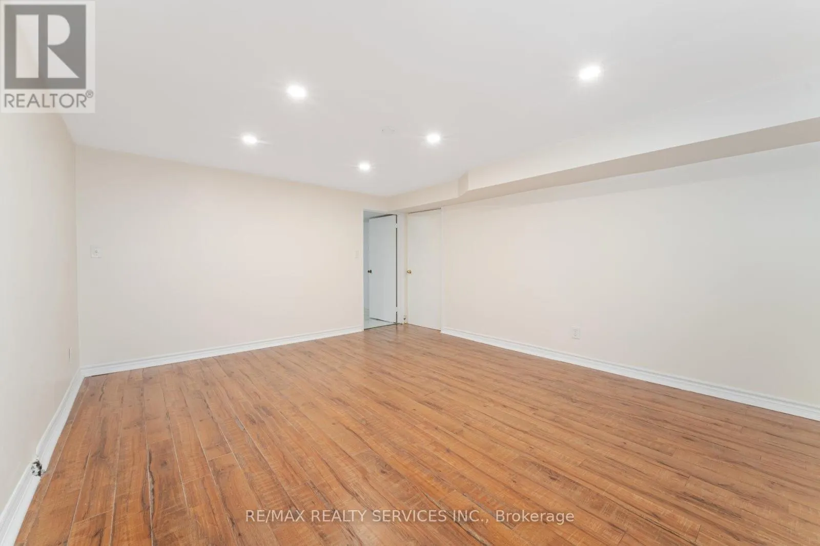 139 RUTHERFORD ROAD N