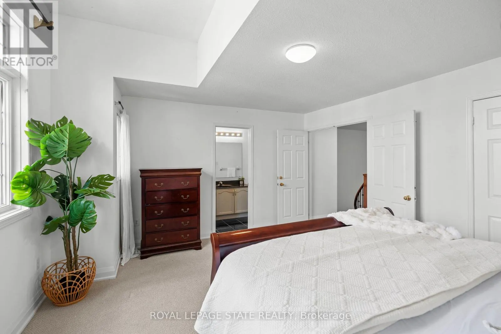 20 - 5090 FAIRVIEW STREET