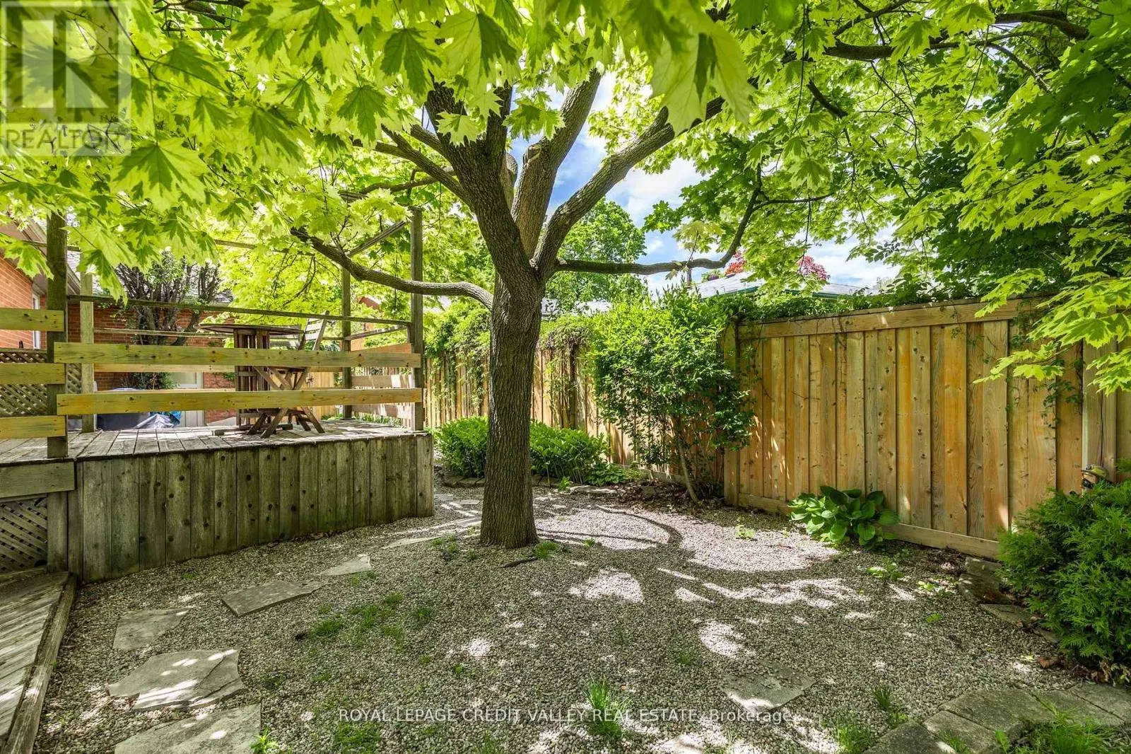 24 LADORE DRIVE