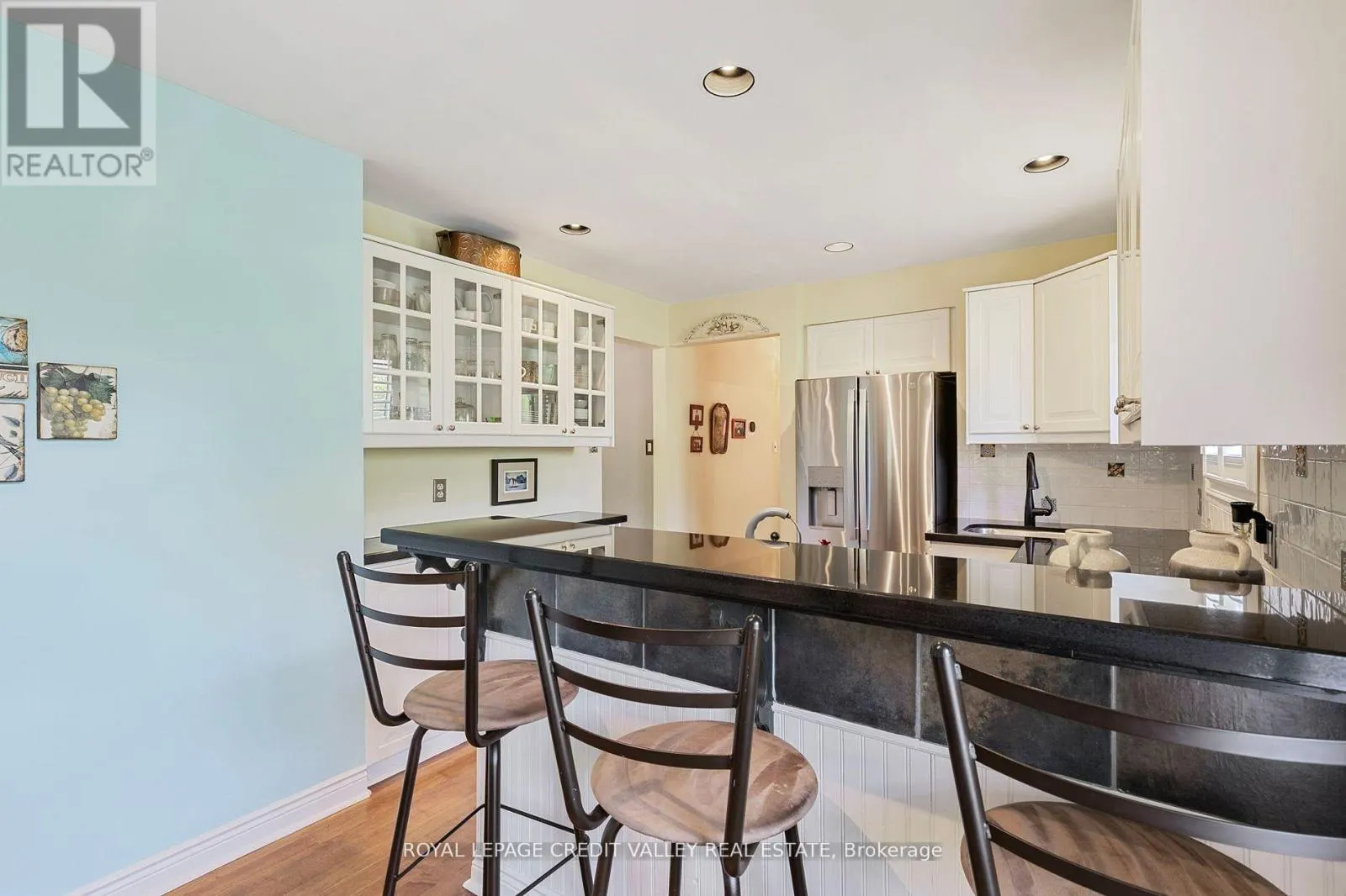 24 LADORE DRIVE
