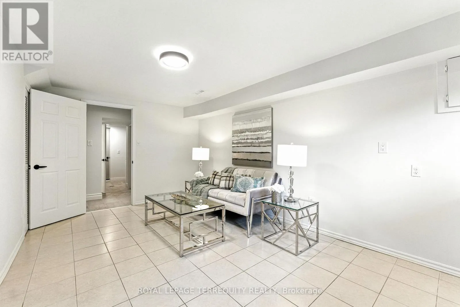 3327 KINGS MASTING CRESCENT