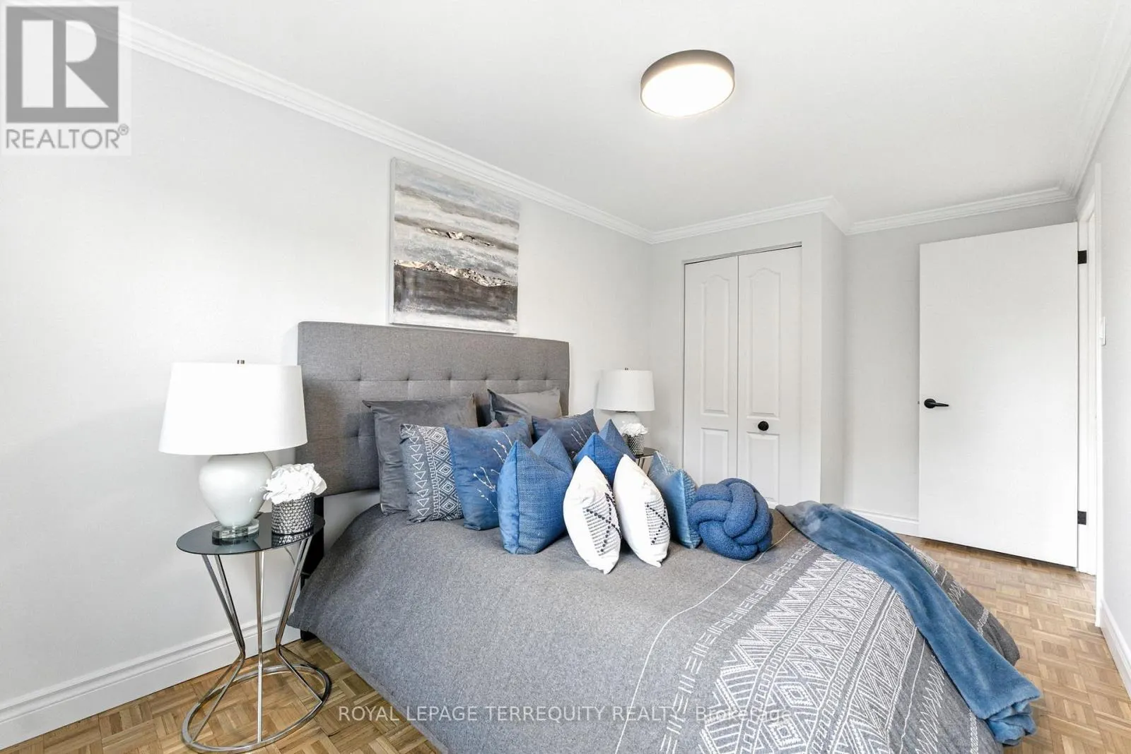 3327 KINGS MASTING CRESCENT