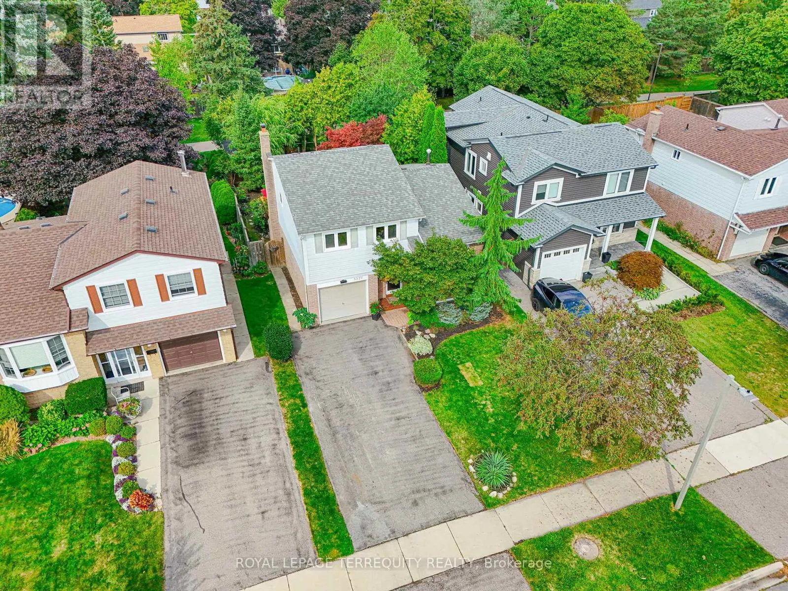 3327 KINGS MASTING CRESCENT