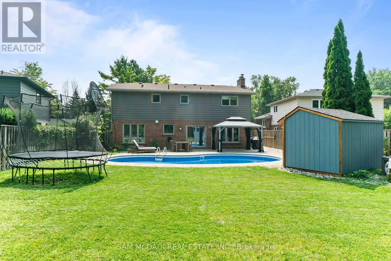 1045 FAIR BIRCH DRIVE