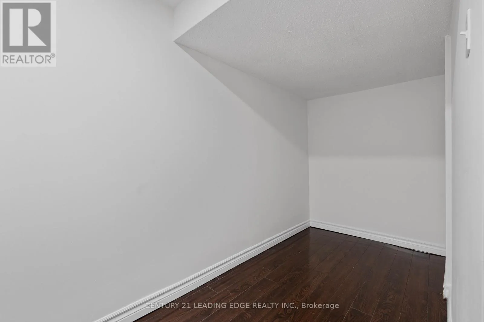 1339 BRANDON TERRACE