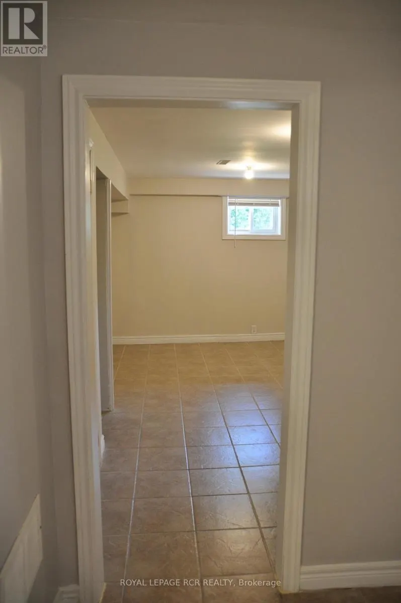 278 WHITEHEAD CRESCENT