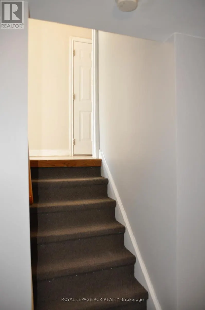 278 WHITEHEAD CRESCENT