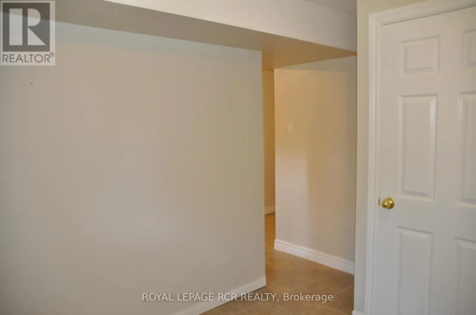 278 WHITEHEAD CRESCENT