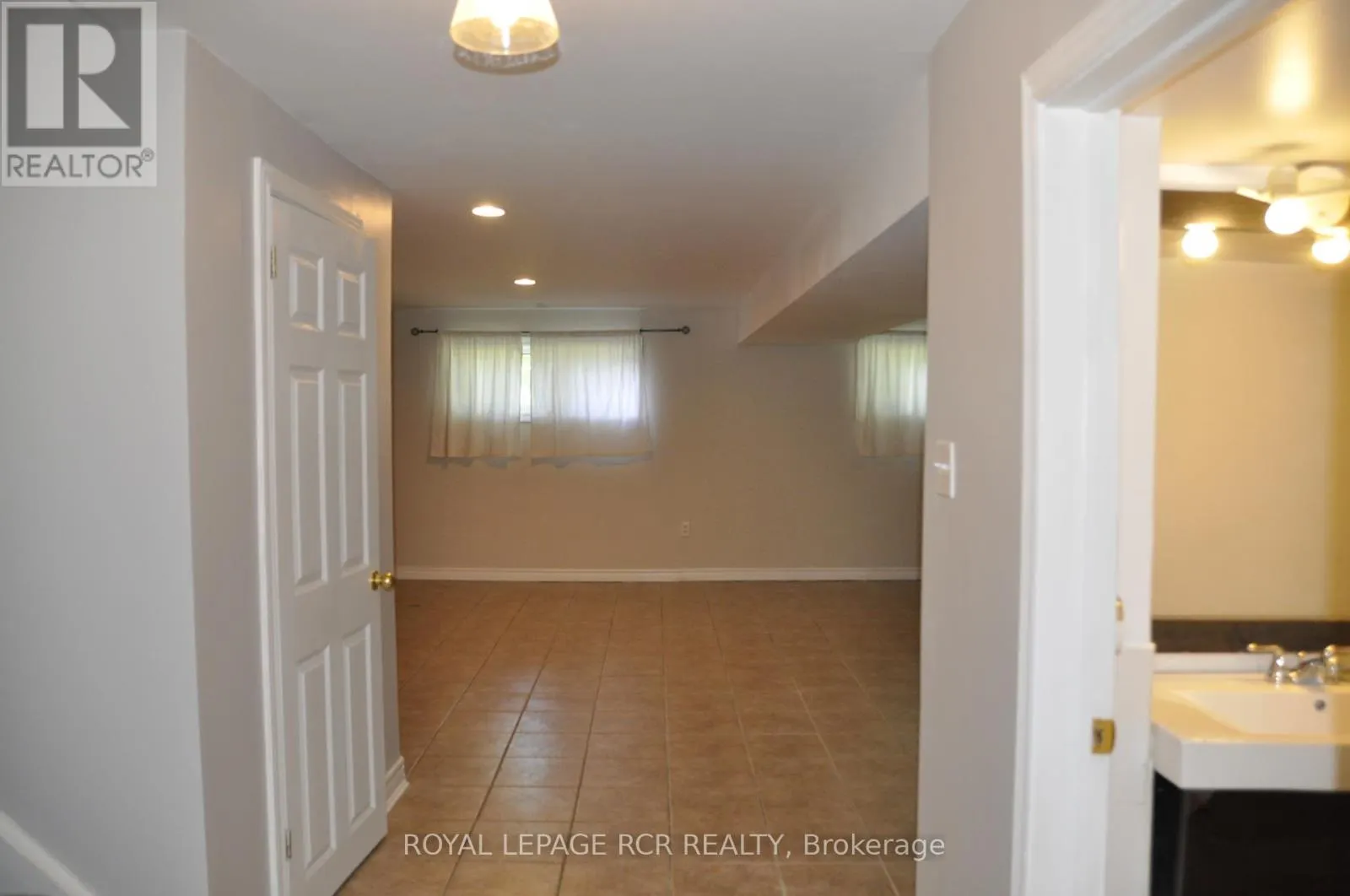 278 WHITEHEAD CRESCENT