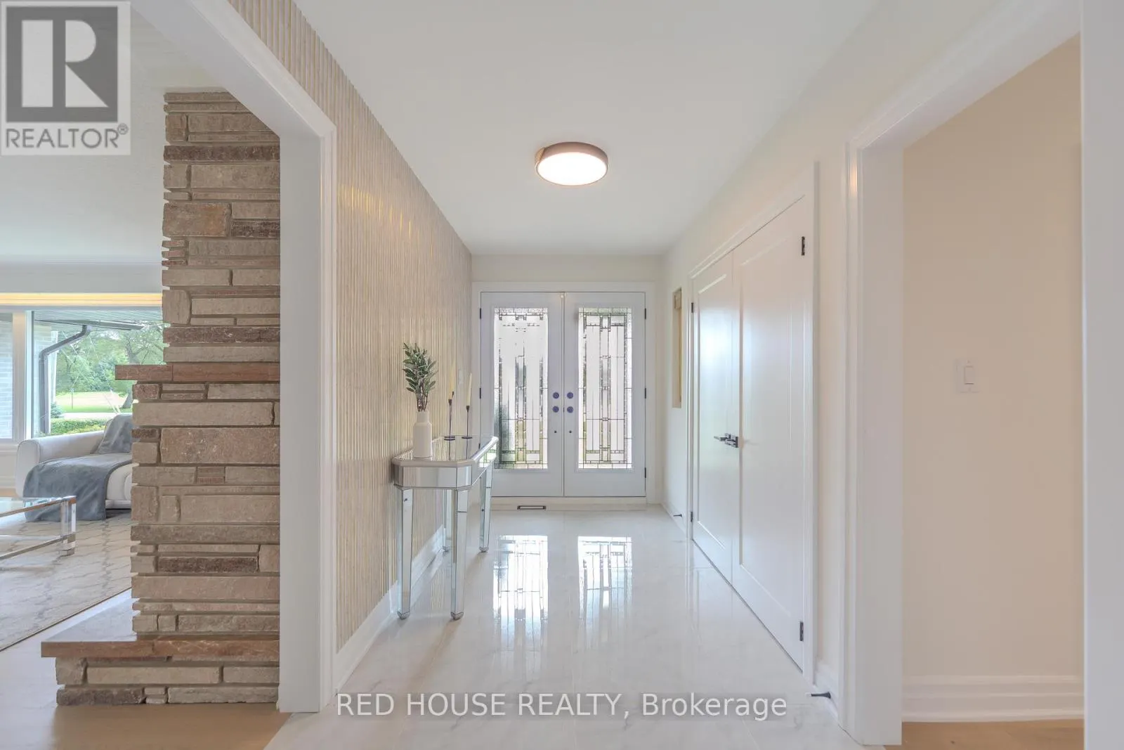 1253 MELTON DRIVE