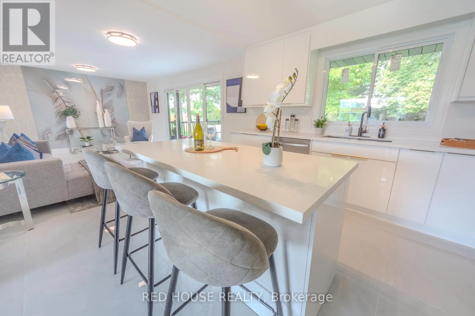 1253 MELTON DRIVE
