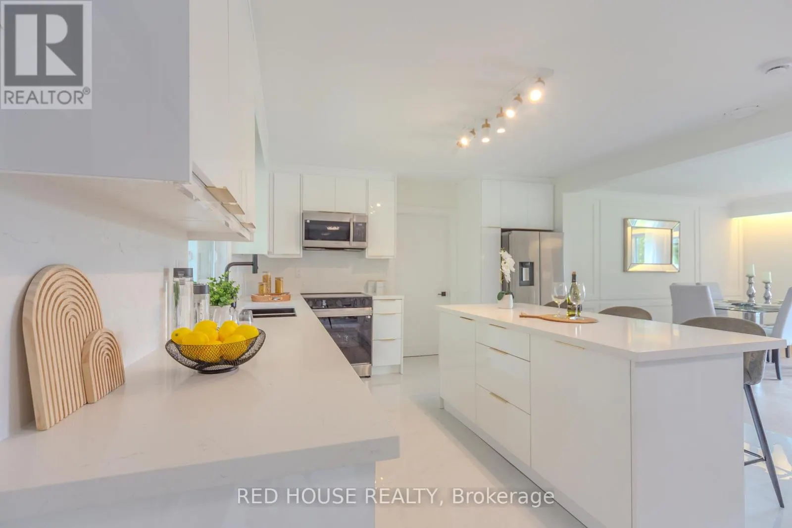 1253 MELTON DRIVE