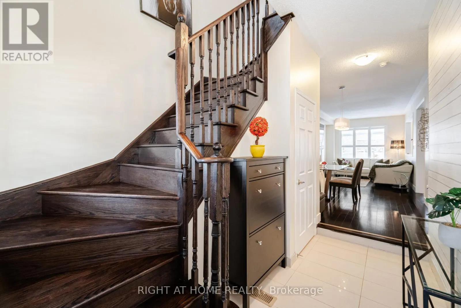 14 DUFFEL CRESCENT